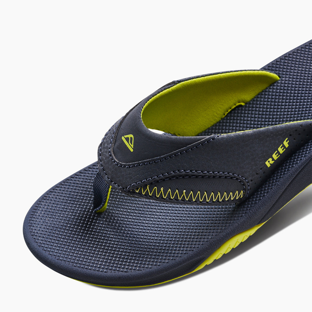 Kids Fanning - Lime/Navy - Down the Line 1 View